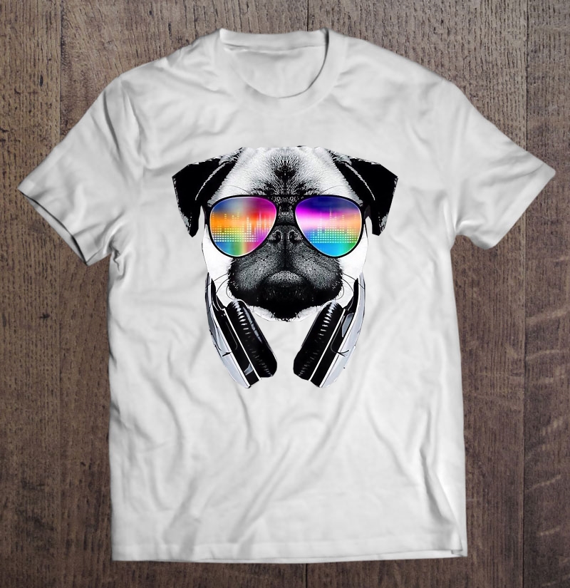 Trippy Pug Dog Wearing Music Equalizer Sunglasses Shirt