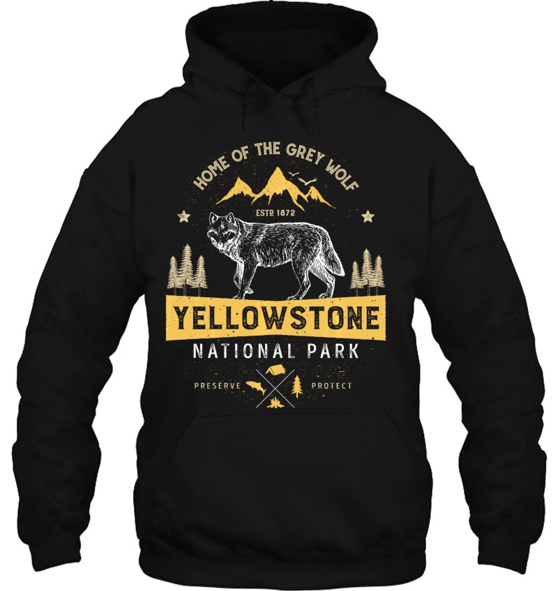 Yellowstone National Park Wolf Vintage Men Women Mugs