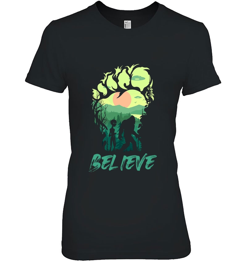 Believe Alien And Bigfoot Footprint Bigfoot Version Ladies Tee