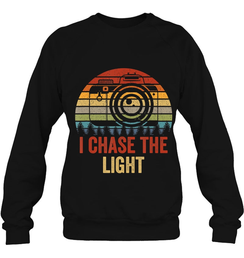 I Chase The Light Photography Photographer Dslr Camera Retro Mugs