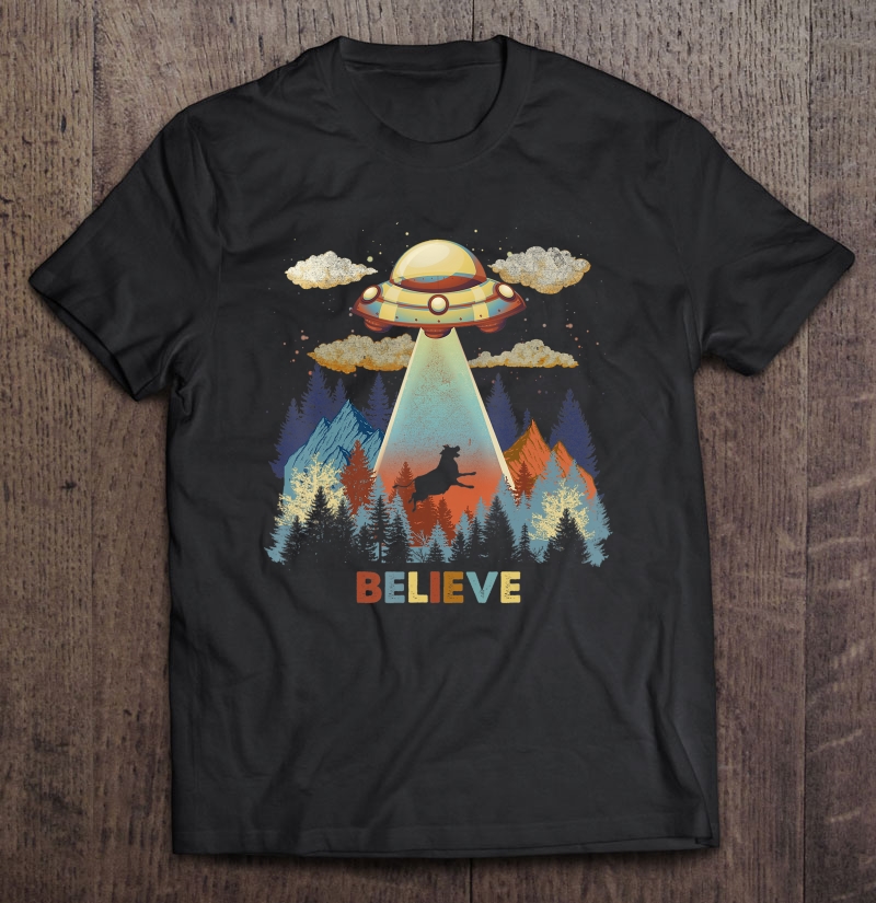 Vintage Cow Alien Abduction Area 51 Funny Ufo Alien Shirt