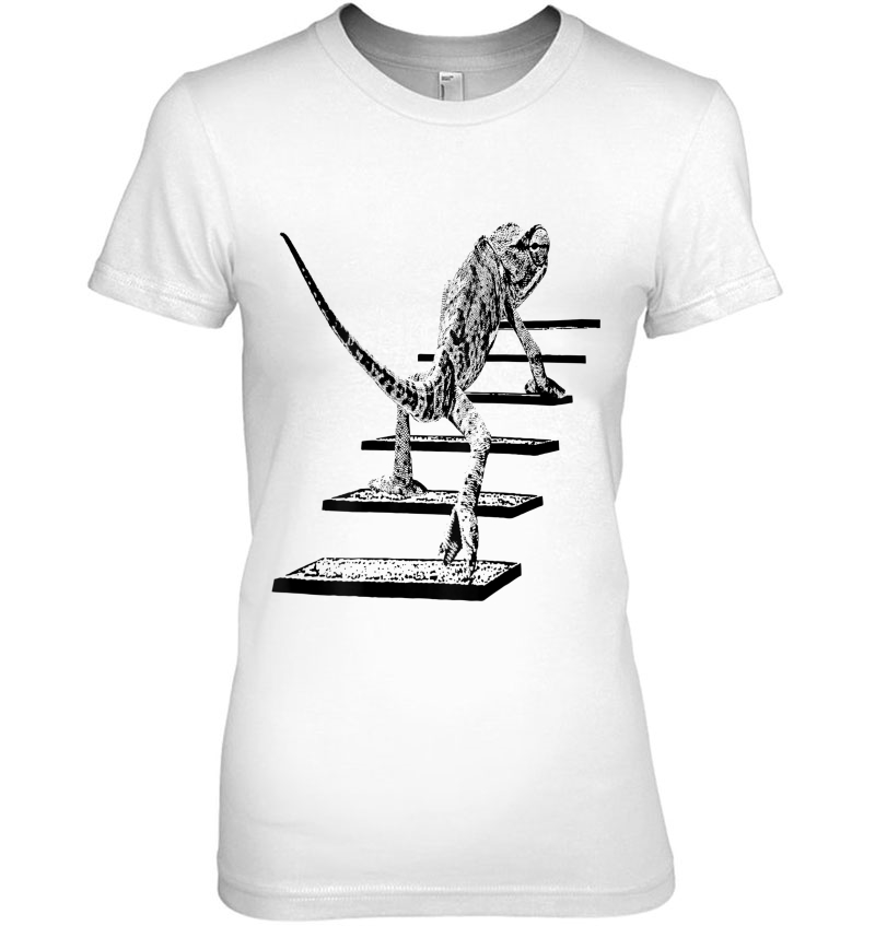 Chameleon , Chameleon Climbing Up Back Of Shirt Hoodie