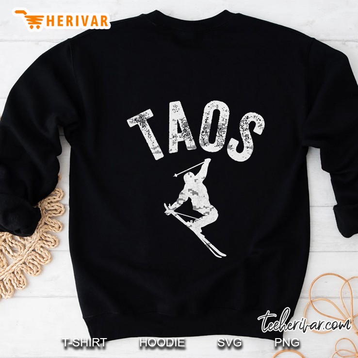 Taos Ski Nm Vintage New Mexico Taos Skiing Cool Skier Gear Sweatshirt