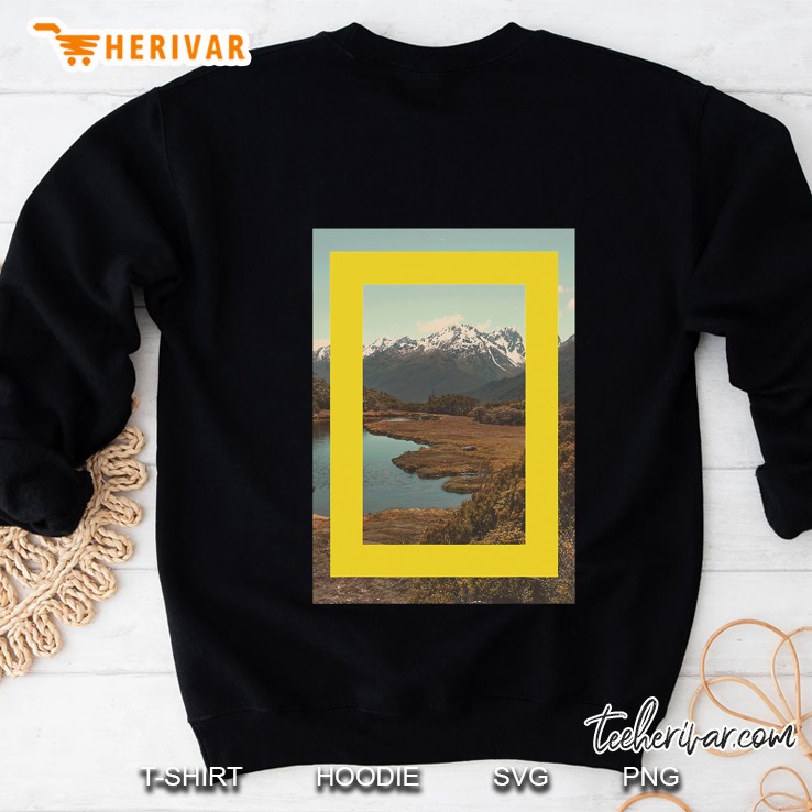 National Geographic Lake Scene Logo Sweatshirt