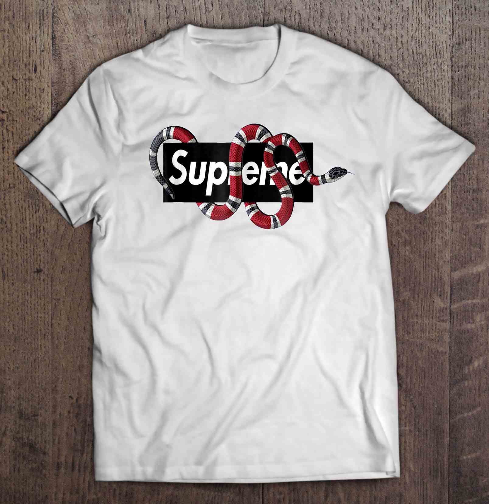 gås band Litterær kunst Supreme Gucci Snake Version Shirt | TeeHerivar