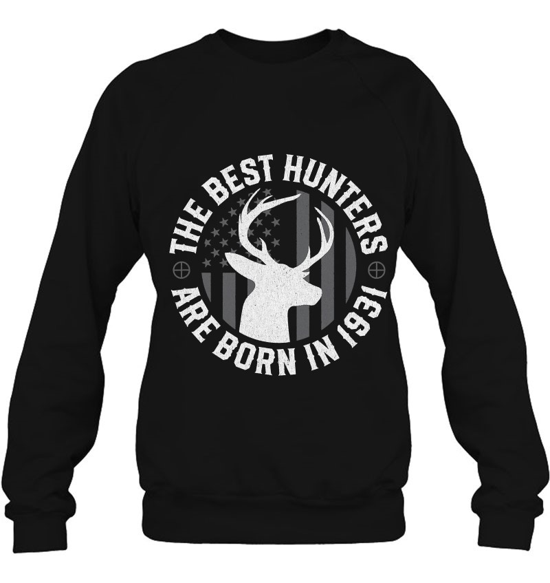 Gift For 90 Year Old Deer Hunter Hunting 1931 90Th Birthday Sweatshirt