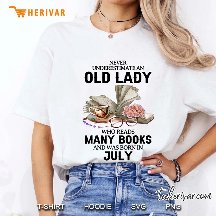 Never Underestimate An Old Lady Who Reads Many Books Women Ladies Tee